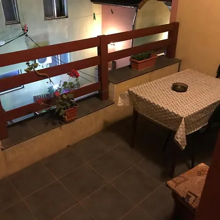 Cristina ゲストハウス マンガリア