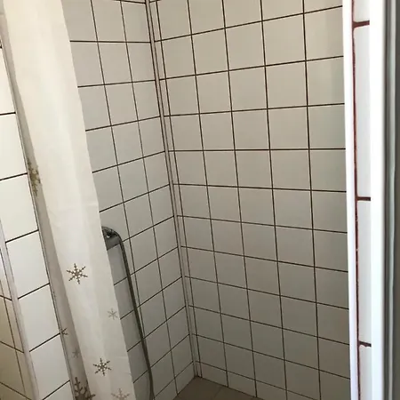 Cristina 招待所 4*